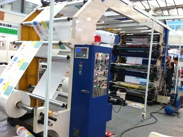 高速 Flexo の印字機の印刷のポリエチレン プラスチック