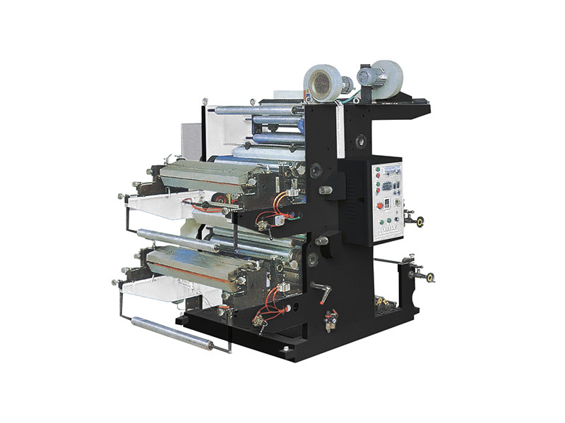 OEMは非編まれた生地の印刷のためのフレキソ印刷の印字機を整備します